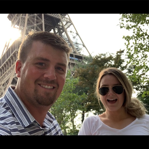 Meet your Posher: Sara G - Picture 3 of 7